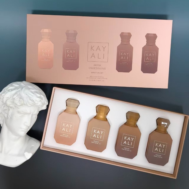 Conjunto de Perfumes Unissex K - Perfume Fragrance Couture avaliação e preço